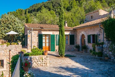 Schönes Ferienhaus in Valldemossa