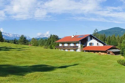 Ferienwohnung in Krün mit Schwimmbecken