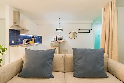 Appartement aan Las Canteras met zwembad