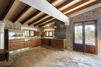 Modernes Landhaus in Lloseta mit eigenem Pool