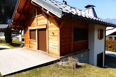 Champelet-Ferienhaus f�r acht Personen