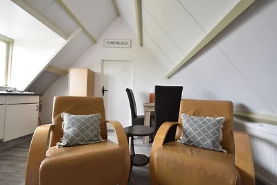 Appartement in Hippolytushoef mit Garten