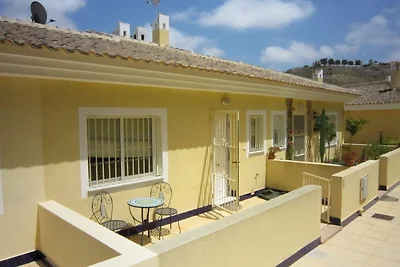 Malerisches Ferienhaus mit Pool