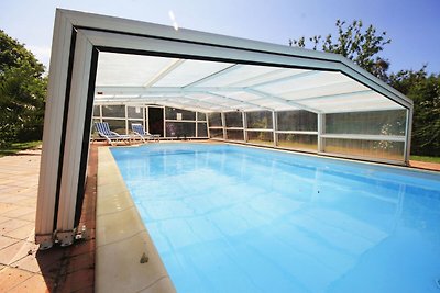Ferienhaus mit privatem Pool in Plounéour-Tre...