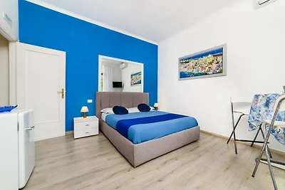 Essentieel mini-appartement met balkon