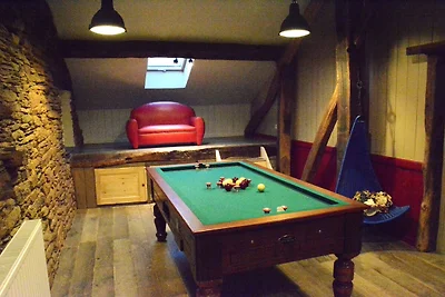 Rustige villa met hottub