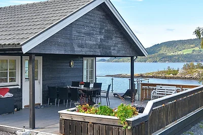8 Personen Ferienhaus in TORVIKBUKT