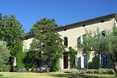 Schönes Landhaus in Vaison-la-Romaine mit...
