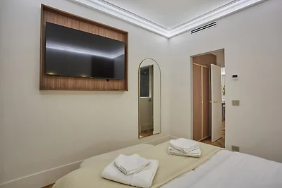 Apartment Matignon St Honore von Studio...
