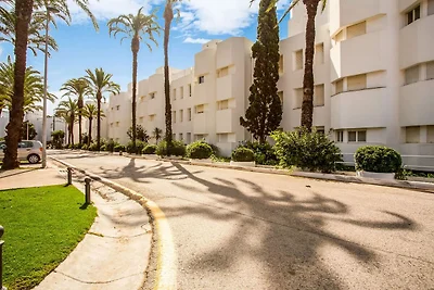 Hübsche Wohnung in San Roque in der Nähe von...