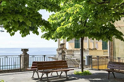 Accogliente Casa Vacanze a Camogli