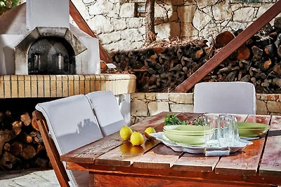 Fantastisches Ferienhaus in Karteros mit Pool