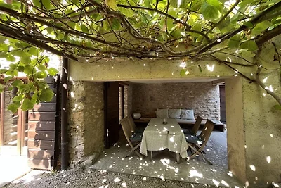 Casa de vacaciones en Gargnano con piscina.