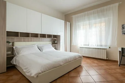 Wohnung in Bologna mit Balkon und Parken