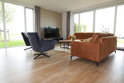 Villa en Frisia con alquiler de barco