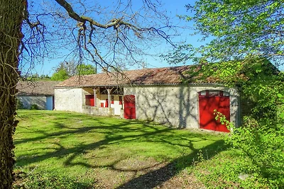 Casa unifamiliare con terrazza e giardino
