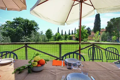 Villa con piscina a Marciano