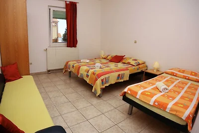 Apartments & Rooms Villa Petra - One Bedroom ...