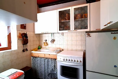 Tradizionale casa vacanze a Polino con...