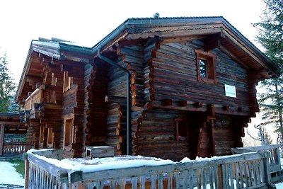 Chalet accogliente con jacuzzi