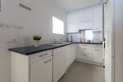 Apartment mit Meerblick in Roses in...