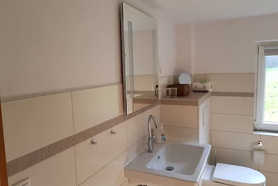 Appartamento vicino a Kaifenheim con terrazza