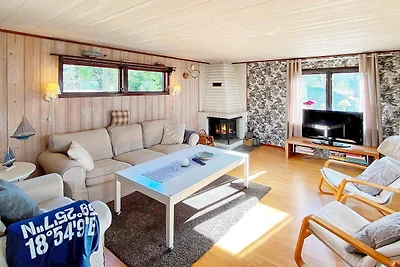 8 Personen Ferienhaus in HENÅN