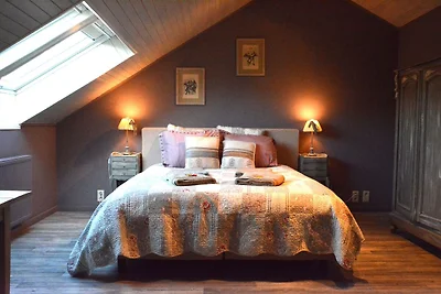 Luxuriöses Ferienhaus in Redu mit Pool