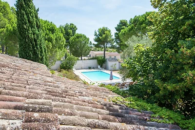 Villa in Campagnan mit Schwimmbad