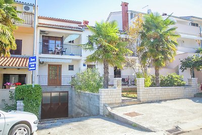 Cosy apartment only a 200 m from the beach wi...