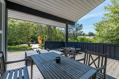 8 Personen Ferienhaus in Henne