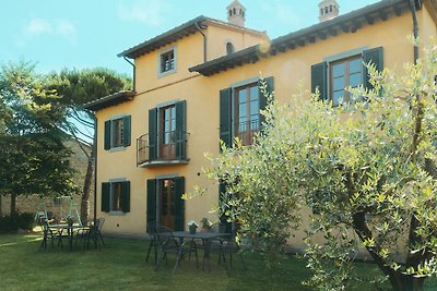 Bauernhof in Cortona mit Gemeinschaftspool