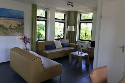 Schönes Ferienhaus in der Nähe der Dünen