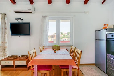 Powabny apartament w Stomorskiej blisko morza