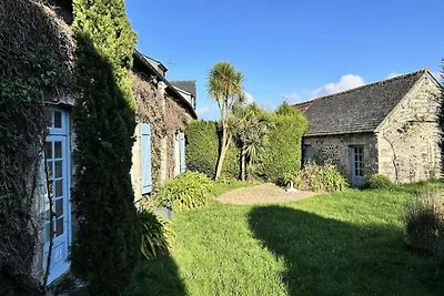 Haus an der Küste von Penthièvre in der Nähe ...