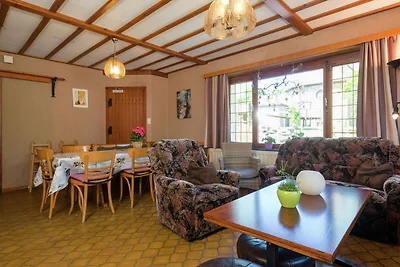 Moderna casa vacanze ad Amel con giardino
