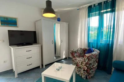 Apartments Lara Rab - One Bedroom Apartment w...