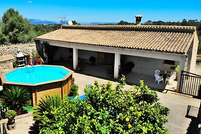 Haus in Llubí mit Pool und Blick auf die...