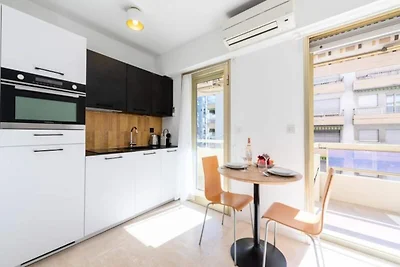 Studio mit Terrasse, 2 Minuten von der Croise...