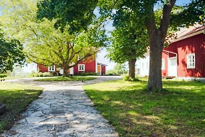 4 Sterne Ferienhaus in MÖRBYLÅNGA