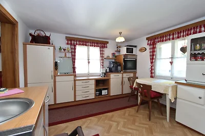 Österreichisches Chalet in Bramberg mit Sauna