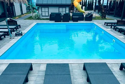Klimatisierte Ferienhäuser mit Pool