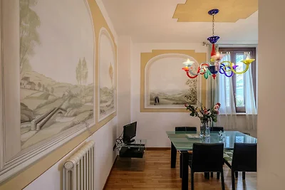 Villa in collina sulle Marche con piscina