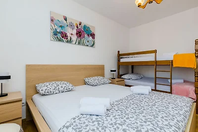 1-Zimmer-Wohnung mit Balkon