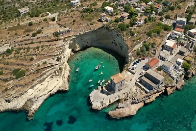 Villa mit Blick auf Tigani in Mani