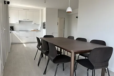 Stilvolles 3-Zimmer-Apartment mit Meerblick.