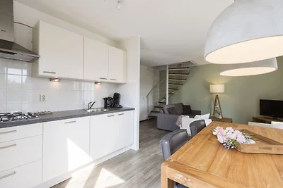 Komfortable Villa im Grünen mit...