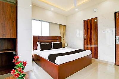 Super Townhouse Kaikhali vicino all'aeroporto