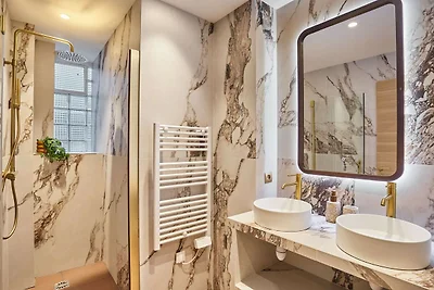 Suite AC Saint Germain des Près/Rue de Rennes