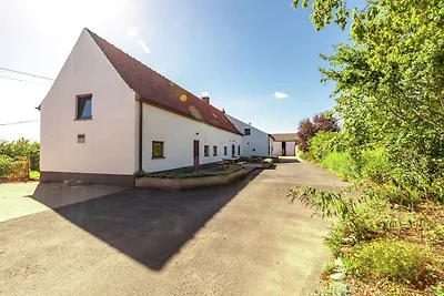 Bauernhaus in Vleteren f�r acht Personen